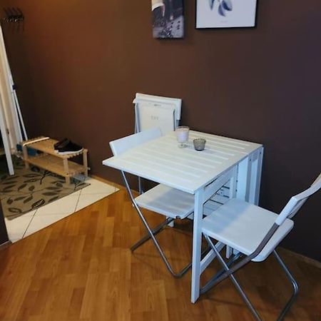 Mona Lisa Apartment Akureyri Bagian luar foto